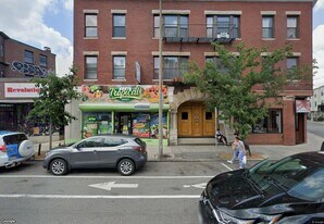 369A Centre St, Unit #2 in Boston, MA - Building Photo