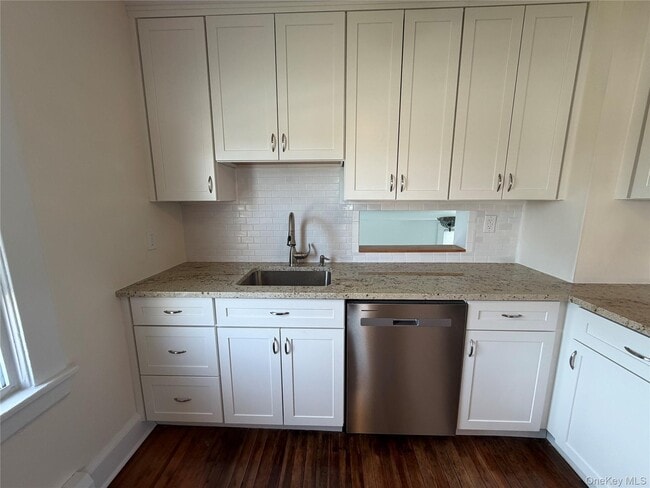 41 McAlpin Ave in Mahopac, NY - Building Photo - Building Photo