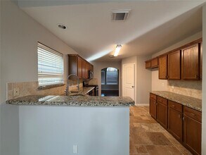 4230 Geronimo Lake Dr in Houston, TX - Building Photo - Building Photo