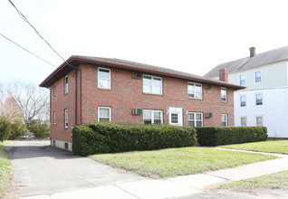 597 Burritt St in New Britain, CT - Building Photo - Building Photo