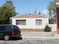 6315 Cochiti Rd SE in Albuquerque, NM - Foto de edificio - Building Photo