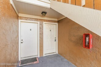 125 Bristol Ln in Melbourne, FL - Building Photo - Building Photo