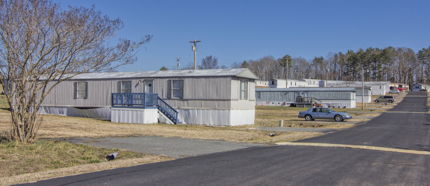 Oakland Glenn in Concord, NC - Building Photo