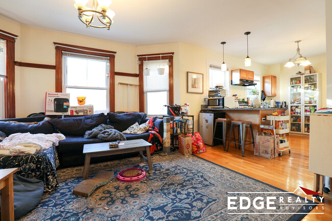 property at 331 Faneuil St