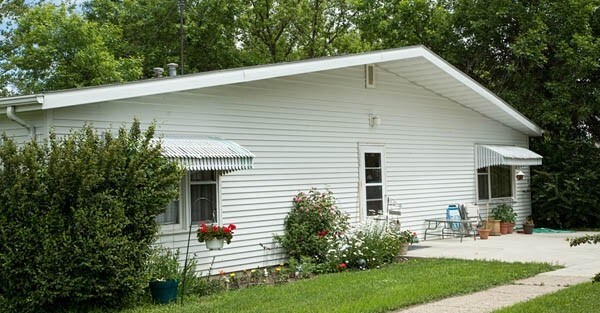 Coteau du Moraine Apartments in Bowbells, ND - Foto de edificio - Building Photo