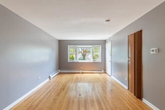 4634 W 47th St in Chicago, IL - Building Photo - Building Photo