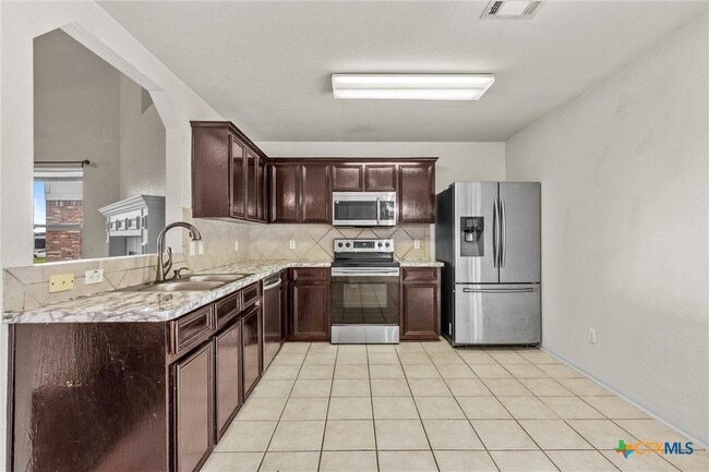 property at 5206 Oster Dr