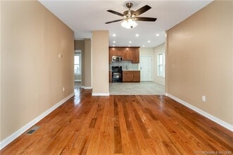 137 Deacon St in Bridgeport, CT - Building Photo - Building Photo