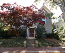 338 Harvard St, Unit #6 in Cambridge, MA - Building Photo - Building Photo