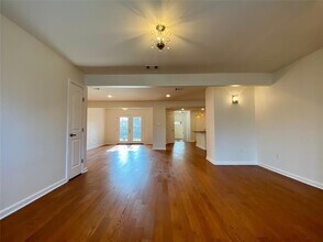 2003 Patton Ln in Austin, TX - Building Photo - Building Photo