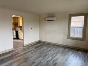 1770 W 18th Ave in Eugene, OR - Building Photo - Building Photo