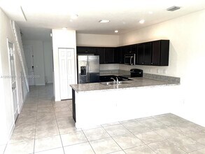 11498 SW 250th St in Homestead, FL - Building Photo - Building Photo