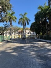 6598 W Sample Rd in Coral Springs, FL - Building Photo - Building Photo