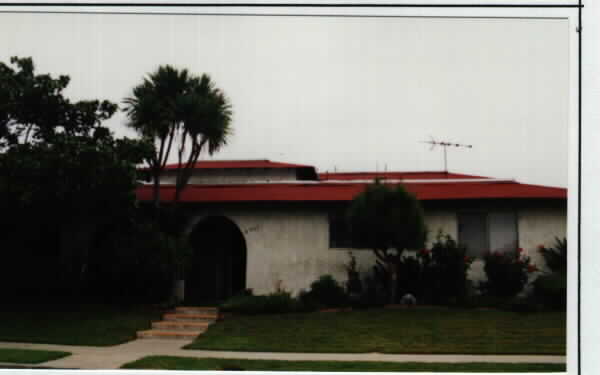 563 S Fashion Park St in Orange, CA - Building Photo - Building Photo