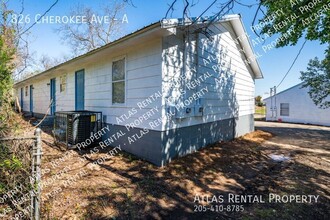 826 Cherokee Ave in Tuscaloosa, AL - Foto de edificio - Building Photo