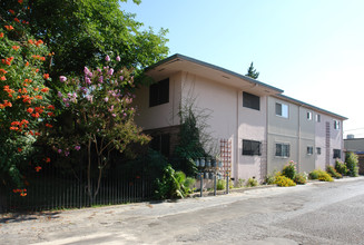 Arden Aire in Sacramento, CA - Building Photo - Building Photo