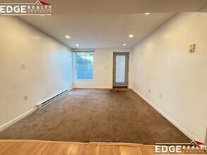 43 May St, Unit 2 in Cambridge, MA - Building Photo - Building Photo