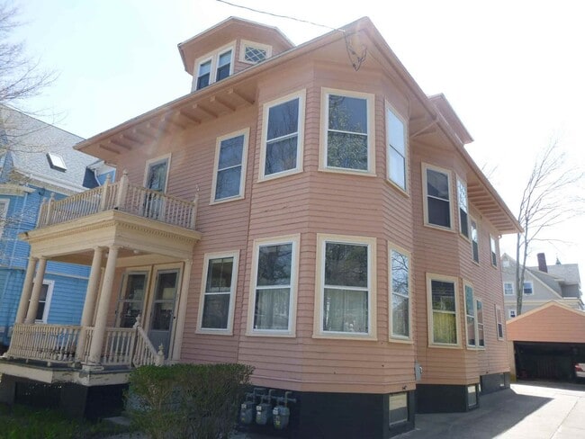 property at 33-33 Pitman St