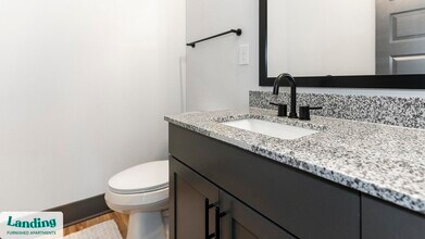 3460 Beach Blvd, Unit 3306 in Jacksonville, FL - Foto de edificio - Building Photo