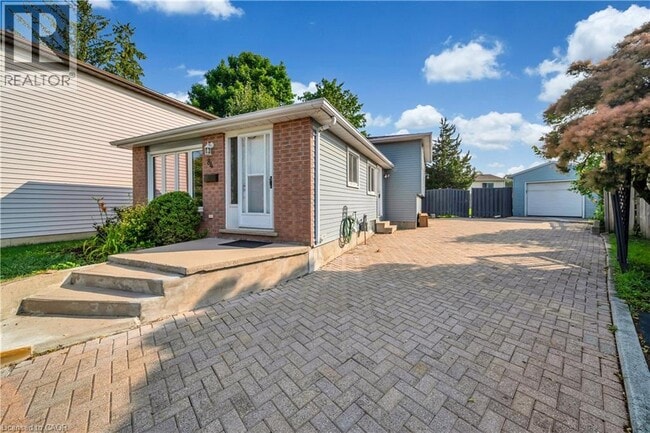 property at 84 Homestead Pl