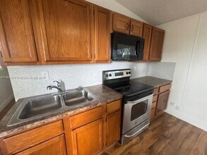 5923 Oroverde Blvd in West Palm Beach, FL - Building Photo - Building Photo