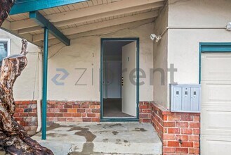 1883 Robin Ln in Concord, CA - Building Photo - Building Photo