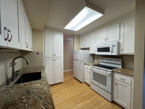 1750 Halford Ave in Santa Clara, CA - Building Photo - Building Photo