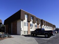 Building Photo - Pine Crest Apartments in Colorado Springs, Colorado