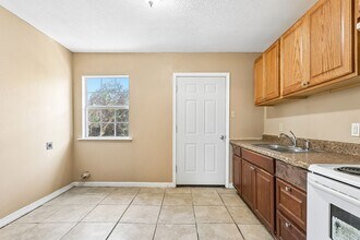 2152 Abundance St in New Orleans, LA - Building Photo - Building Photo