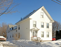 51 Spring St in Gardiner, ME - Building Photo - Building Photo