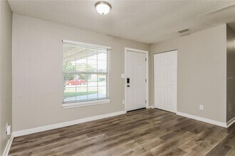 2225 Messina Ave in Orlando, FL - Building Photo - Building Photo