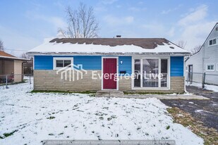 2074 Woodland Ave in Columbus, OH - Building Photo