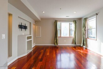 3573 Warder St NW in Washington, DC - Building Photo - Building Photo