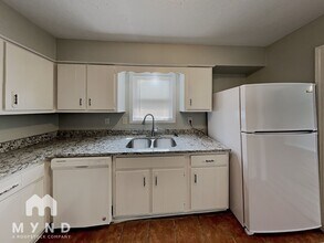 7542 Lone Oak Cove in Southaven, MS - Building Photo - Building Photo