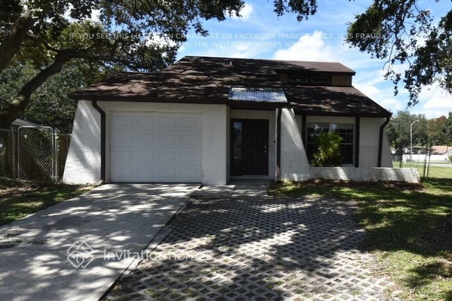 property at 3101 Sandspur Dr