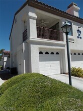 7270 Diamond Canyon Ln in Las Vegas, NV - Building Photo - Building Photo