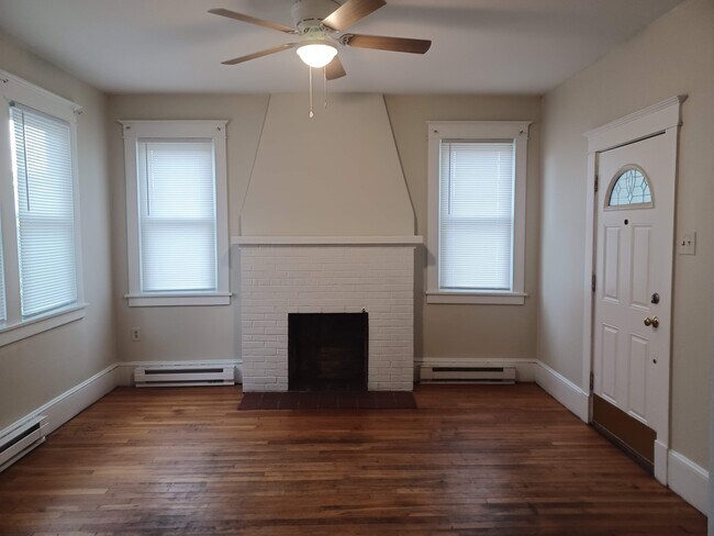 101 W Whitlock Ave in Winchester, VA - Building Photo - Building Photo