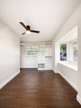 7413 Matchett Rd, Unit 3 in Belle Isle, FL - Foto de edificio - Building Photo