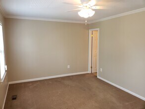 9164 Broken Oak Pl in Burke, VA - Building Photo - Building Photo