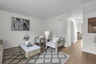 1289 RENTAL CONDO COMMUNITY in Columbus, OH - Foto de edificio - Building Photo