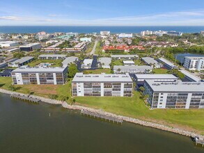 3799 S Banana River Blvd in Cocoa Beach, FL - Building Photo - Building Photo