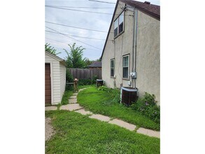 5028 Bloomington Ave in Minneapolis, MN - Building Photo - Building Photo