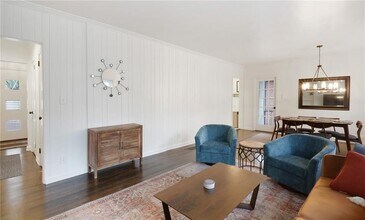 961 E Rock Springs Rd NE in Atlanta, GA - Building Photo - Building Photo