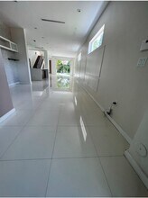 3037 Elizabeth St in Miami, FL - Building Photo - Building Photo