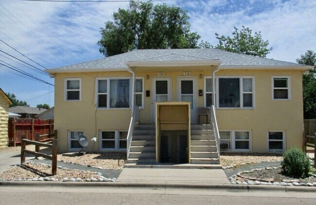 712 15th Ave Ct in Greeley, CO - Building Photo - Building Photo