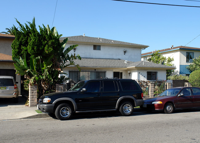 4114 W 118th St in Hawthorne, CA - Building Photo - Building Photo