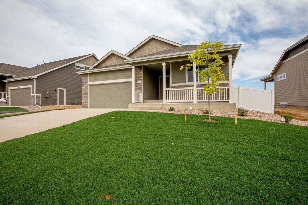 8611 15th St Rd in Greeley, CO - Building Photo