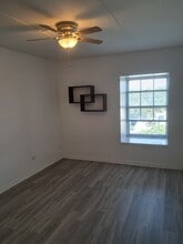 5125 Blodgett Ave, Unit 514 in Downers Grove, IL - Building Photo - Building Photo