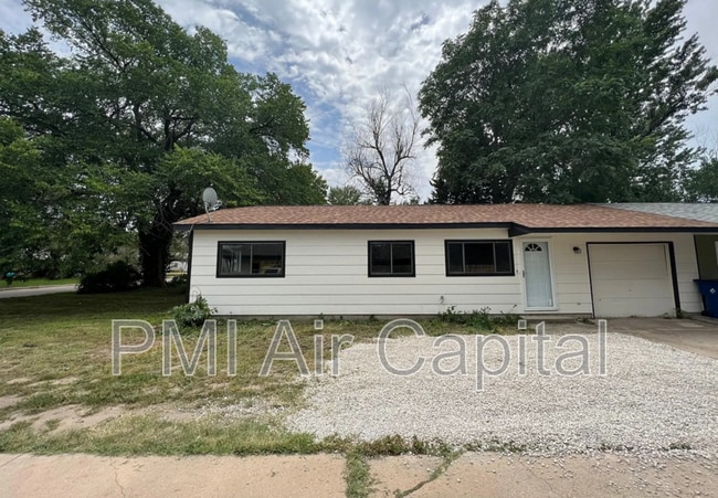 property at 615 N Elder St
