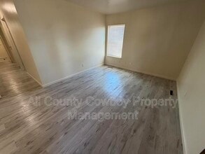 1145 W Leisher Rd in Cheyenne, WY - Building Photo - Building Photo